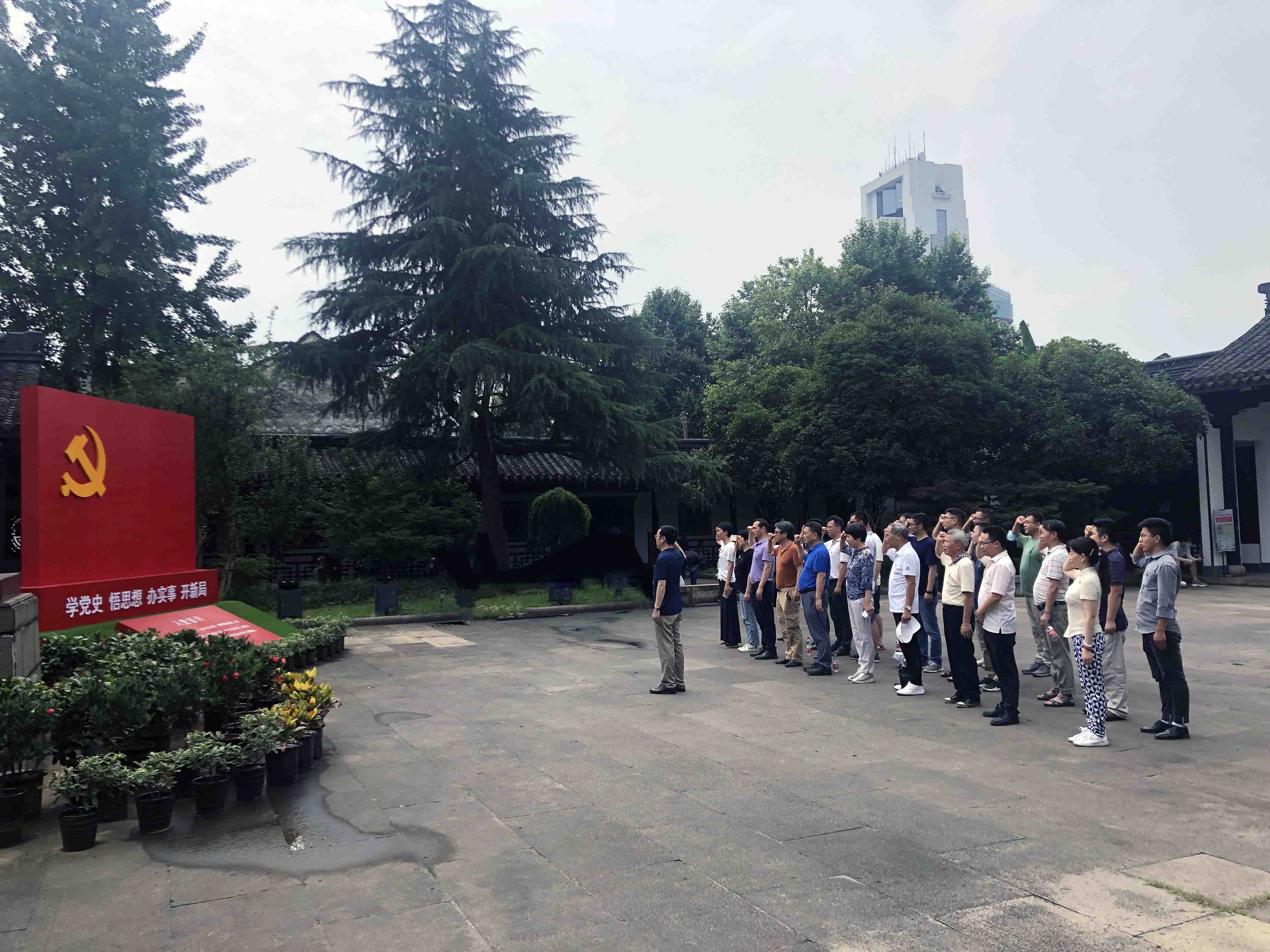 ��˹ά��˹9888(�й���)���޹�˾����